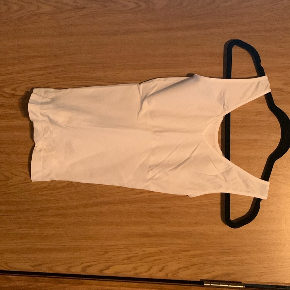 Waist snatching reversible tank top